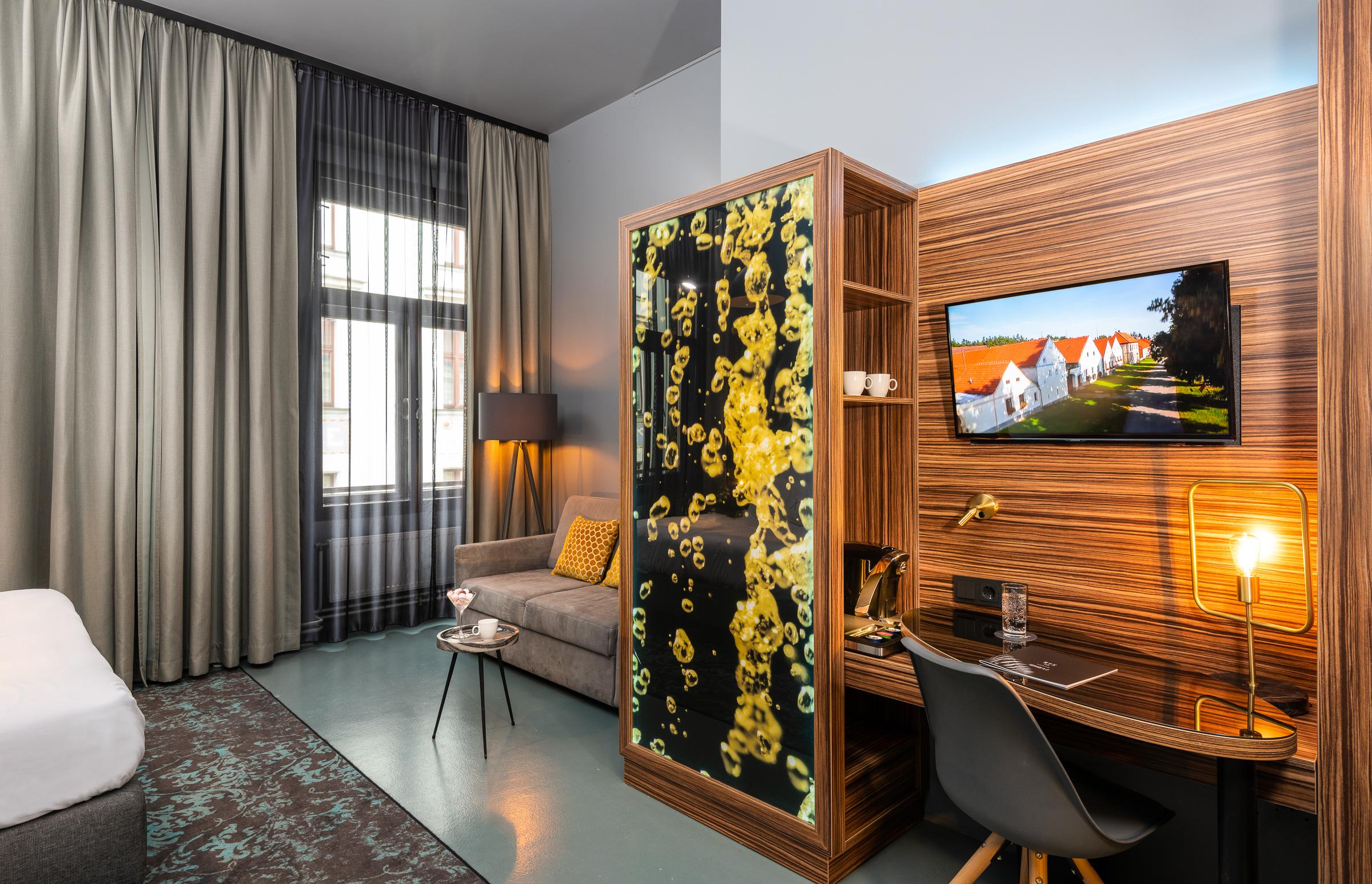 เอ็มวายเอ็กซ์ โฮเทล ปราก บาย เลโอนาร์โด โฮเทล Hotel ภายนอก รูปภาพ